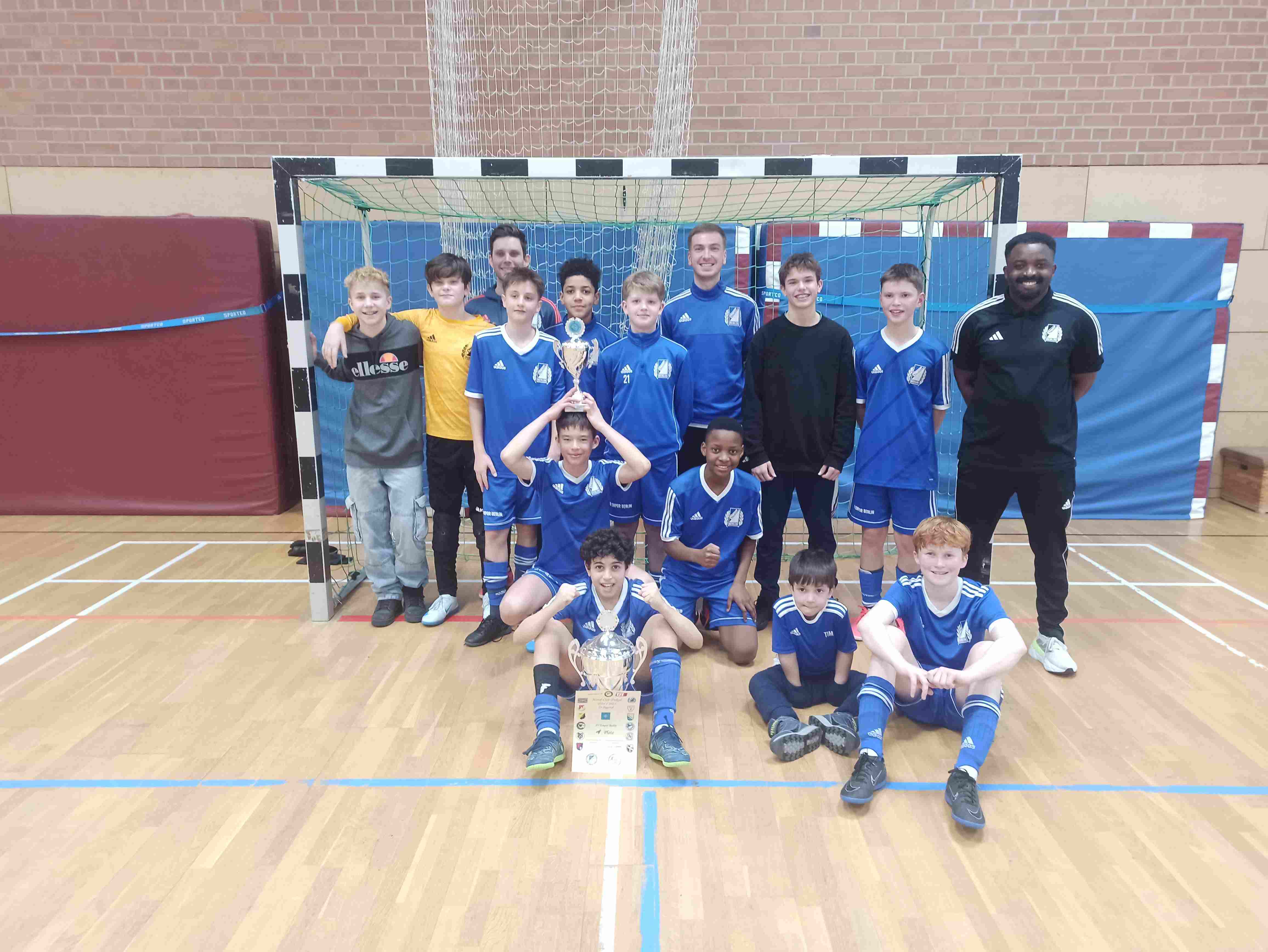 Sieger Empor D-Jug.jpg